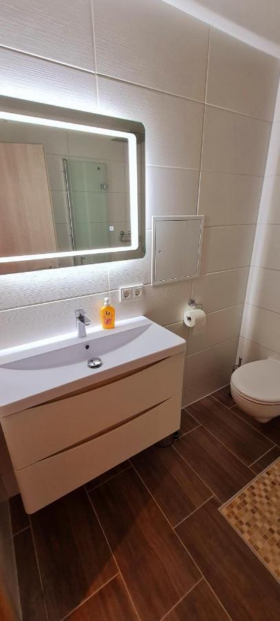 Moderne Wohlfuehlferienwohnung In Hildburghausen Dış mekan fotoğraf